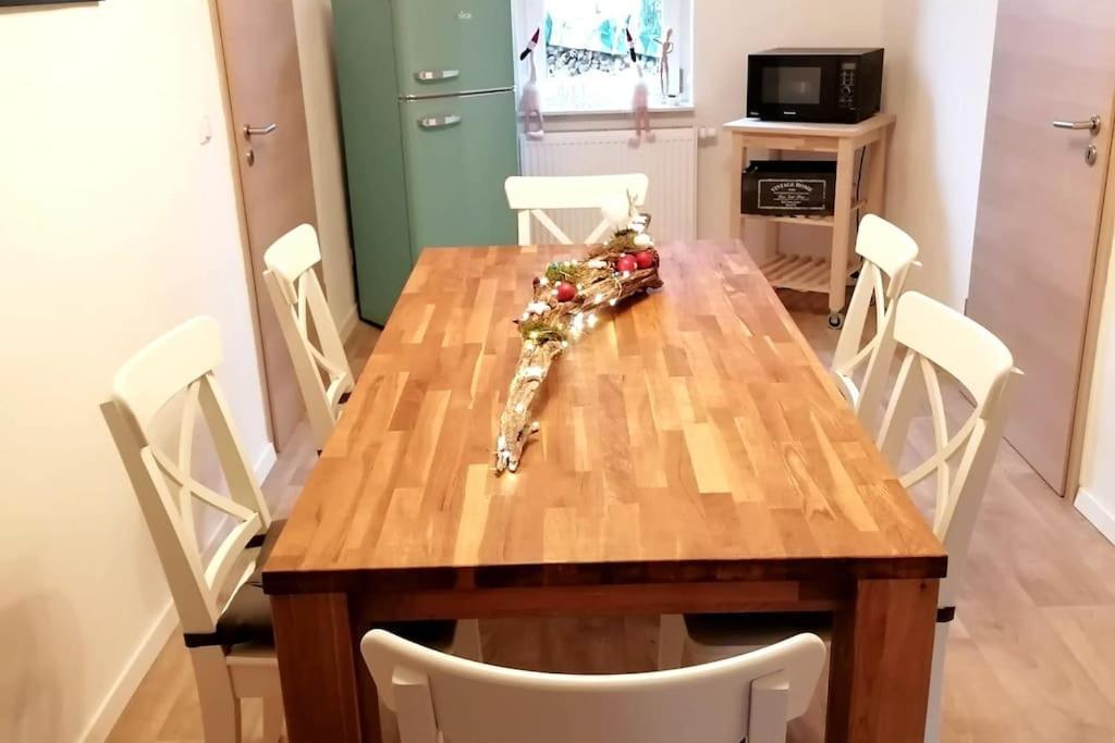 Fewo Im Lehm-Fachwerkhaus Erfurt Mit 3 Einzelnen Schlafzimmern Je Mit Tv Zewnętrze zdjęcie