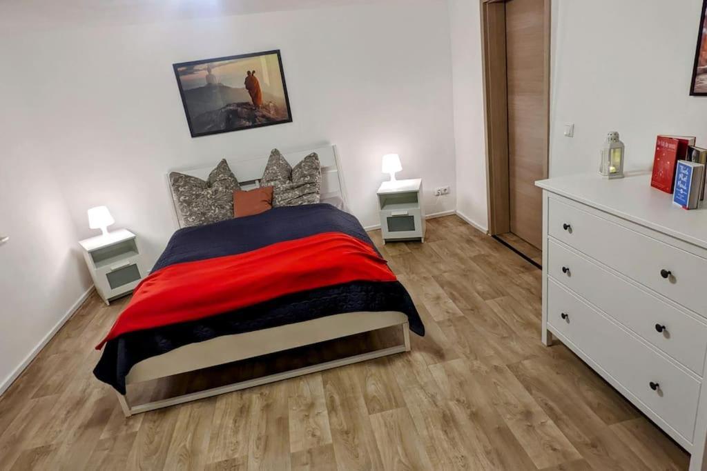 Fewo Im Lehm-Fachwerkhaus Erfurt Mit 3 Einzelnen Schlafzimmern Je Mit Tv Zewnętrze zdjęcie